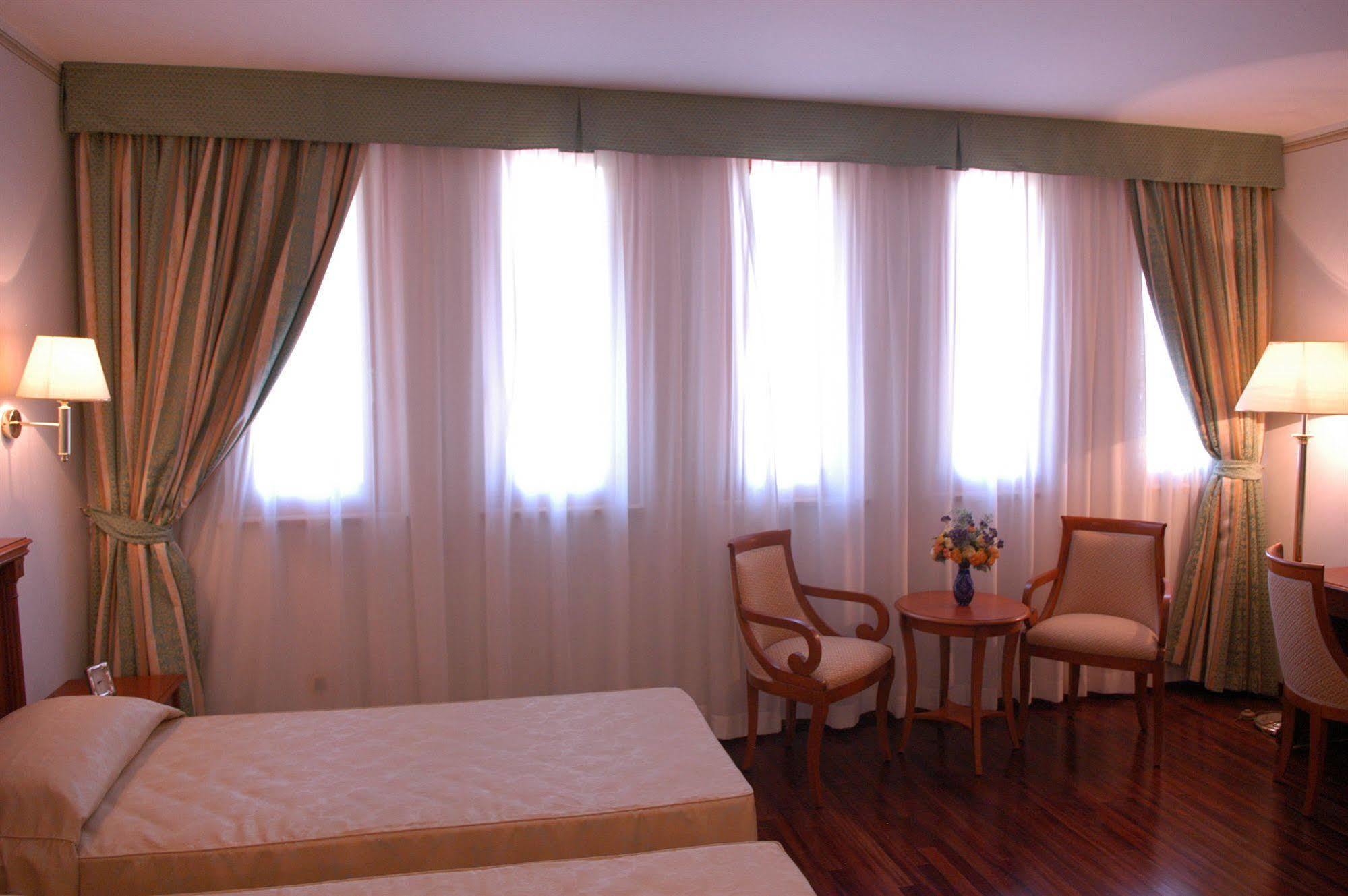 Pilgrim'S Hotel Cicognolo المظهر الخارجي الصورة