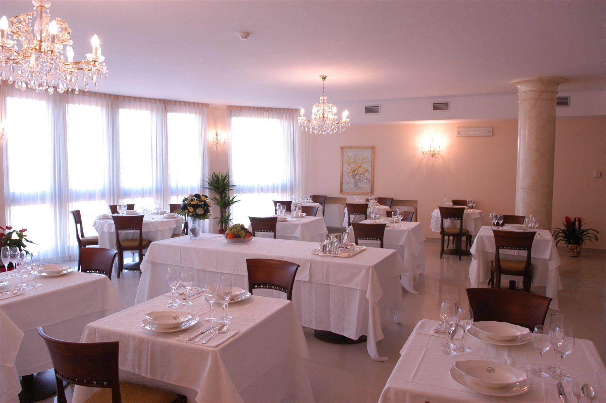 Pilgrim'S Hotel Cicognolo المظهر الخارجي الصورة