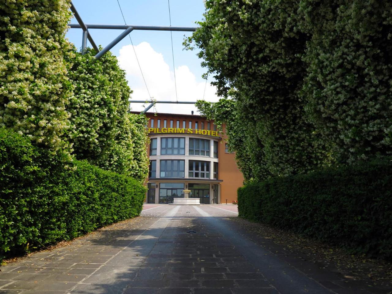 Pilgrim'S Hotel Cicognolo المظهر الخارجي الصورة